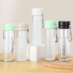 Outdoor-Sportbecher mit großem Fassungsvermögen, gefrosteter Kunststoff, tragbar, auslaufsichere Teetassen, 600Mml Transparent Black, 800ml Transparent Black, 800ml Transparent White, 800ml Transparent Green, 400ml Frosted White – Bild 2