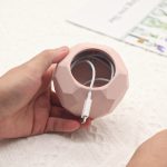 Rautenförmige 2-in-1-Silikonbasis zum kabellosen Laden – Bild 7