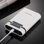 HAWEEL DIY 4 x 18650 Akku (nicht im Lieferumfang enthalten), 10000 mAh Power Bank Shell Box mit 2 x USB-Ausgang und Display für iPhone, Galaxy, Sony, HTC, Google, Huawei, Xiaomi, Lenovo und andere Smartphones, DIY 4 x 18650 10000mAh  Battery (US)... – Bild 11