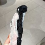 Plüsch-TPU-Telefonhülle mit M-Textur, For iPhone 15 Pro Max, For iPhone 15 Pro, For iPhone 15 Plus, For iPhone 15 – Bild 5