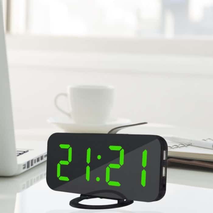 Multifunktionaler, kreativer, spiegelreflektierender LED-Display-Wecker mit Schlummerfunktion und 2 USB-Ladeanschlüssen – Bild 5